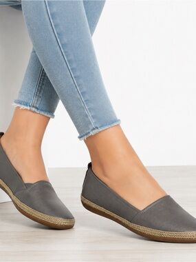 Clarks Soft Cushion Comfort Espadrille Flats Gray Slip-On Casual Shoes Women’s